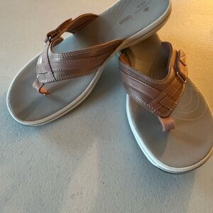 Clark’s Cloudstepper Flip Flops